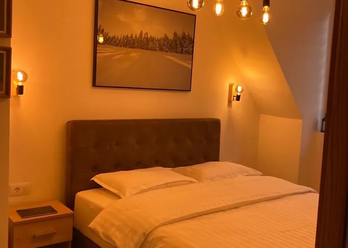 Pogled アパート コパオニク